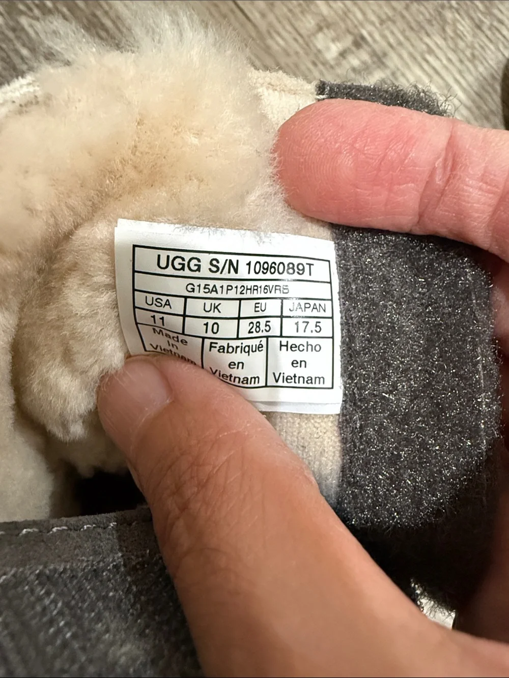 Ugg boots size 11 toddlers
